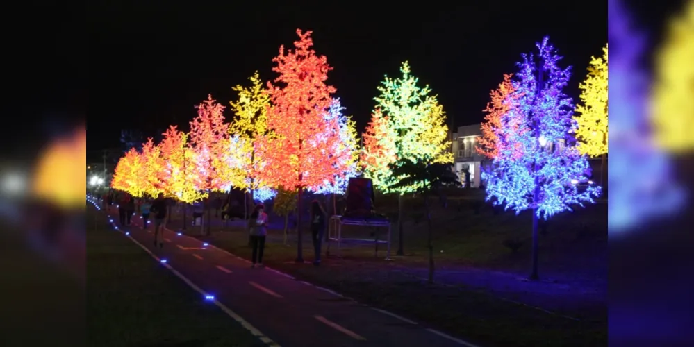 Parque Linear contará, mais uma vez, com o 'Bosque de Luz'