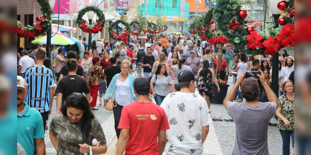 Segundo a Fecomércio-PR, o Natal é a principal data do varejo nacional