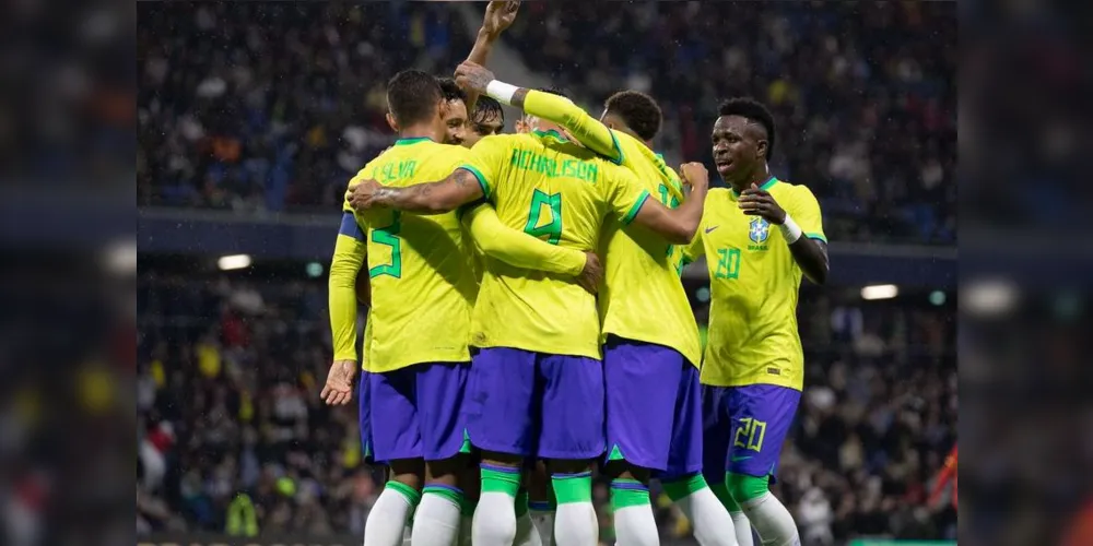 Na fase de grupos da Copa do Catar o escrete canarinho estreou com vitória por 2 a 0 contra a Sérvia