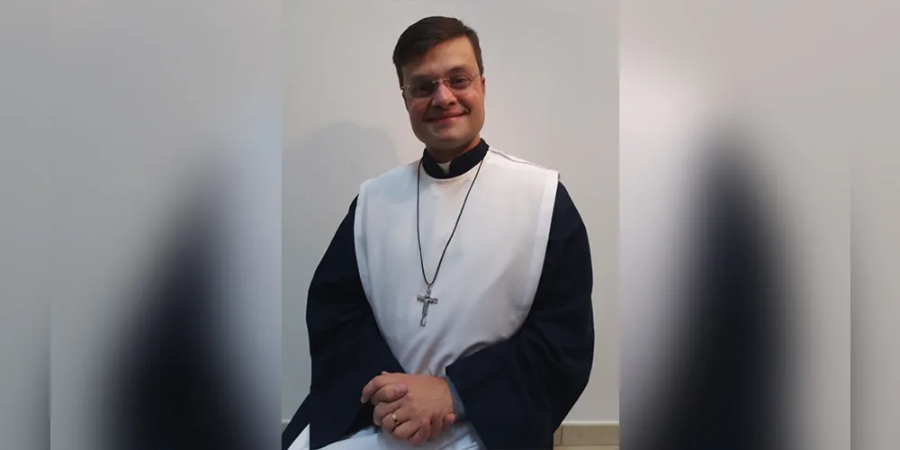 Padre Luis Cesar, da Copiosa Redenção, de Ponta Grossa