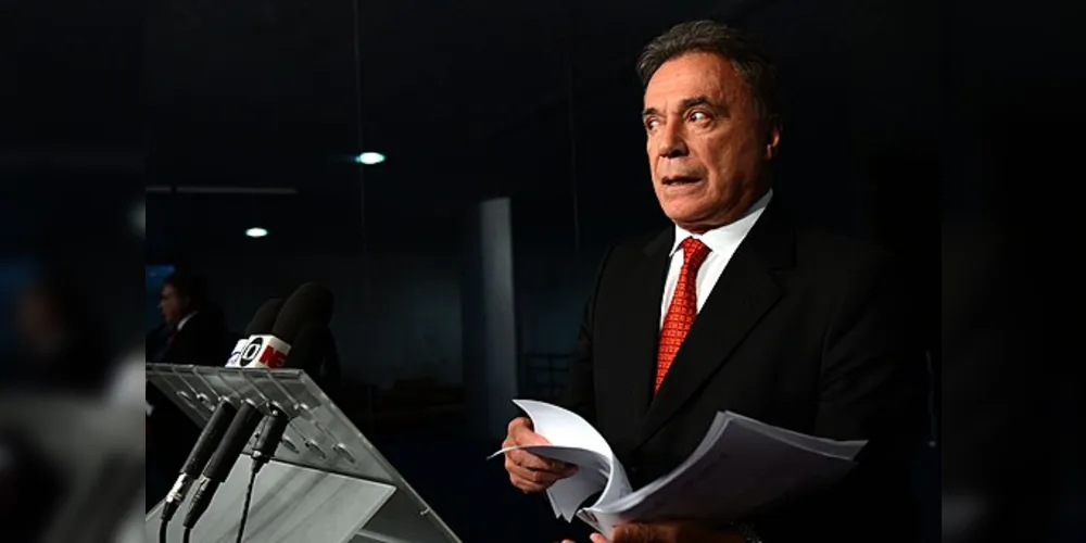 Alvaro Dias é um dos atuais senadores que deixará o Legislativo em 2023