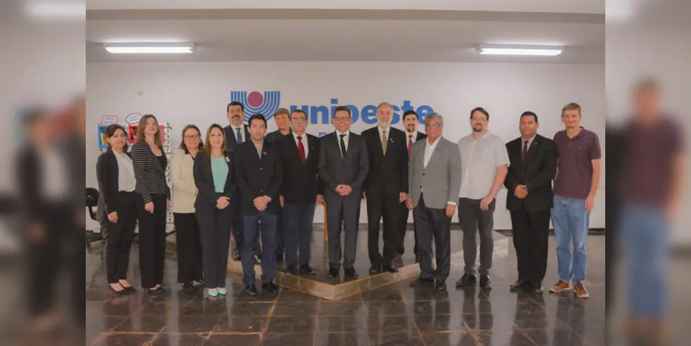 O encontro foi realizado na Universidade Estadual do Oeste do Paraná (Unioeste), em Foz do Iguaçu