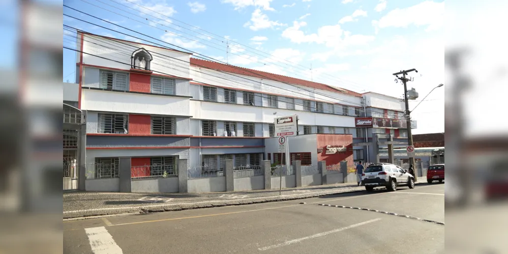 Sede principal da instituição fica localizada na região central de Ponta Grossa