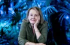 Annie Ernaux, autora de 'O Acontecimento', vence o Nobel de Literatura