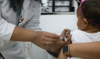 Somente 2,5% da população de 3 a 4 anos, no Brasil, se imunizou contra o coronavírus