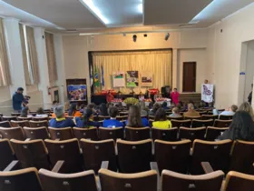 Escola municipal e colégios particulares foram premiados em evento no Centro de Cultura