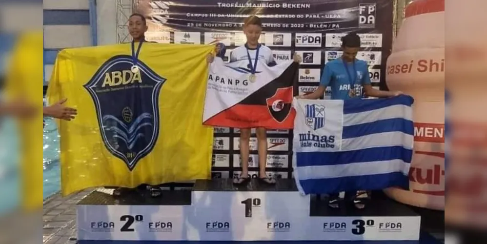 Nadador de Ponta Grossa, Felipe Kravchychyn, conquistou a medalha de ouro em Belém (PA)
