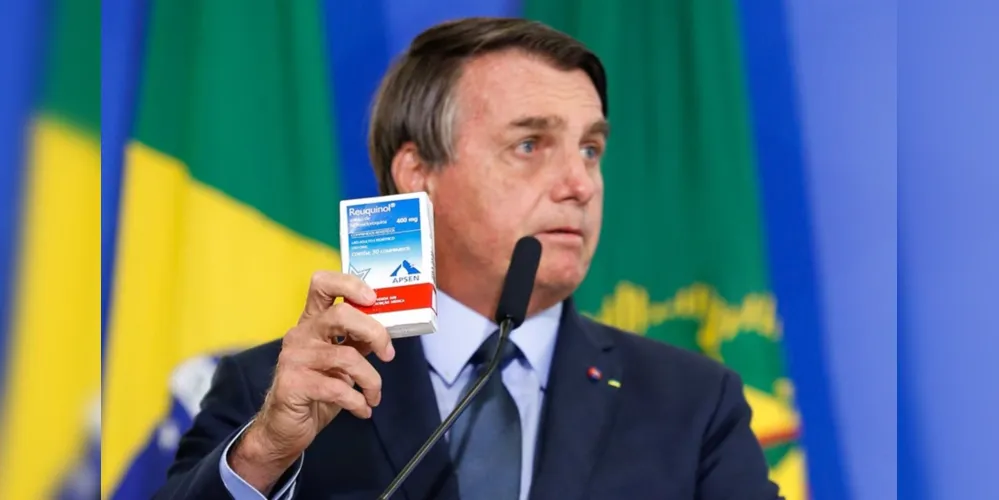 Jair Bolsonaro foi defensor de remédios como ivermectina e cloroquina contra a covid-19, ambos não indicados ao vírus