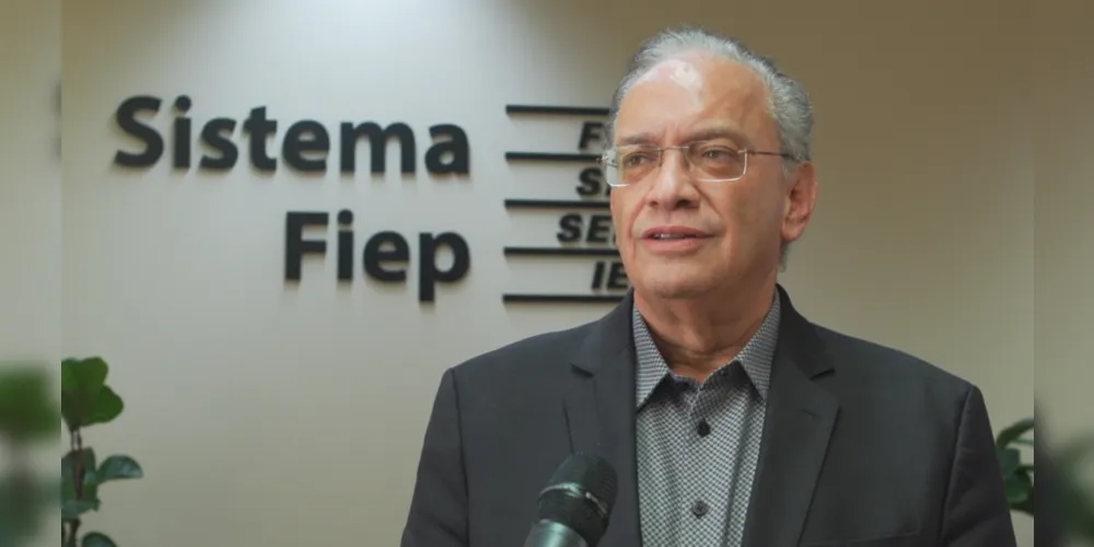 O presidente da Fiep, Carlos Valter Martins Pedro, afirma que os
aportes são fundamentais para o setor, especialmente neste momento
