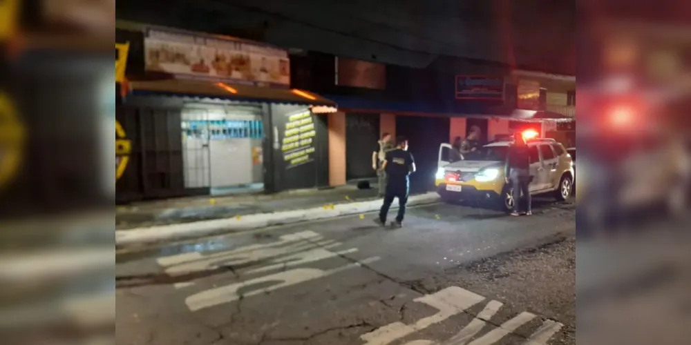 Um suspeito já foi encaminhado à delegacia.