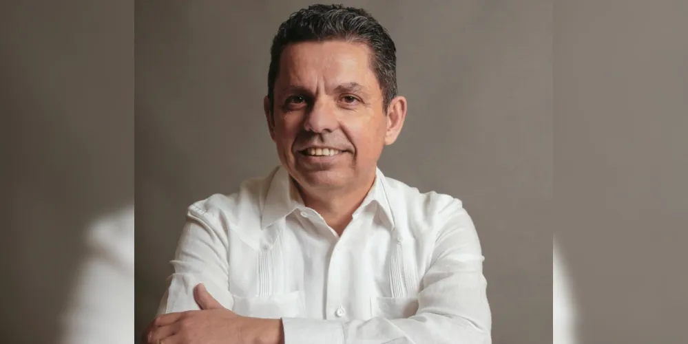 Miguel Sanches Neto: escritor desiste da literatura aos 57 anos
