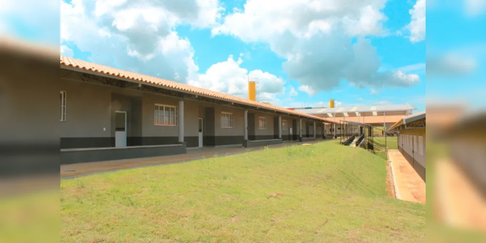 A escola está sendo construída na região da Vila Nova