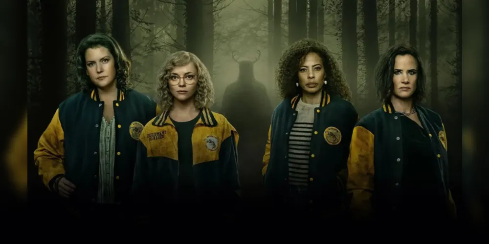 A 1ª temporada de ‘Yellowjackets’ está disponível no Paramount+. O segundo ano da série estreia no início de 2023.