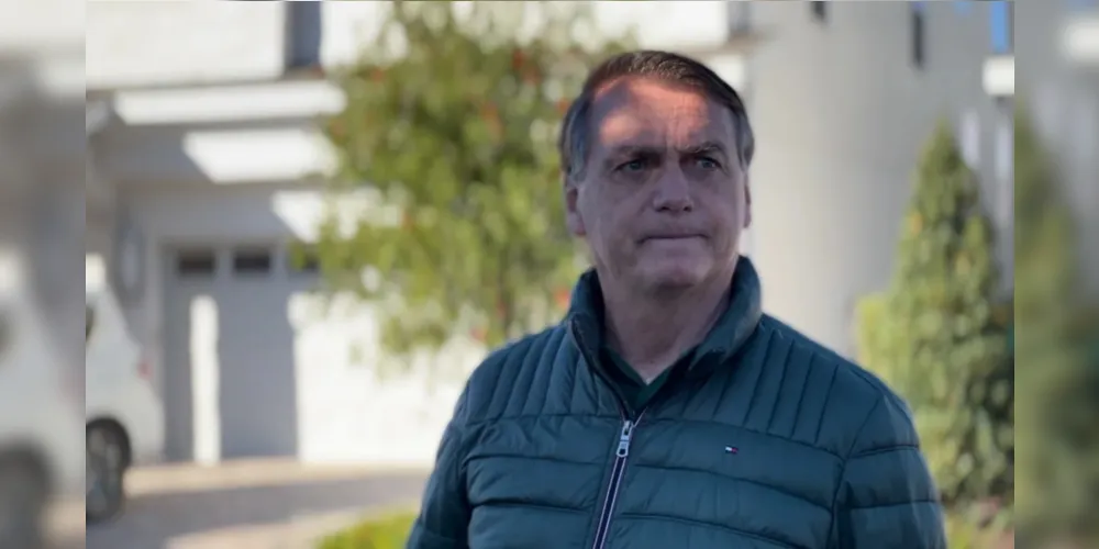 Com o cerco jurídico em torno do ex-presidente cada vez mais apertado, assessores temem que Bolsonaro seja alvo de medidas expedidas pelo ministro do Supremo Tribunal Federal (STF) Alexandre de Moraes.