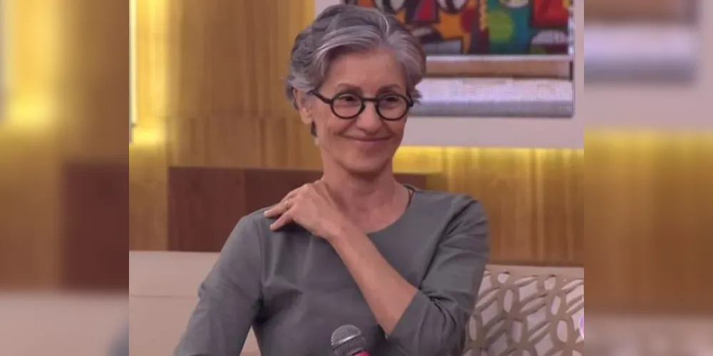 Atualmente, atriz interpreta a Cidália na novela Travessia