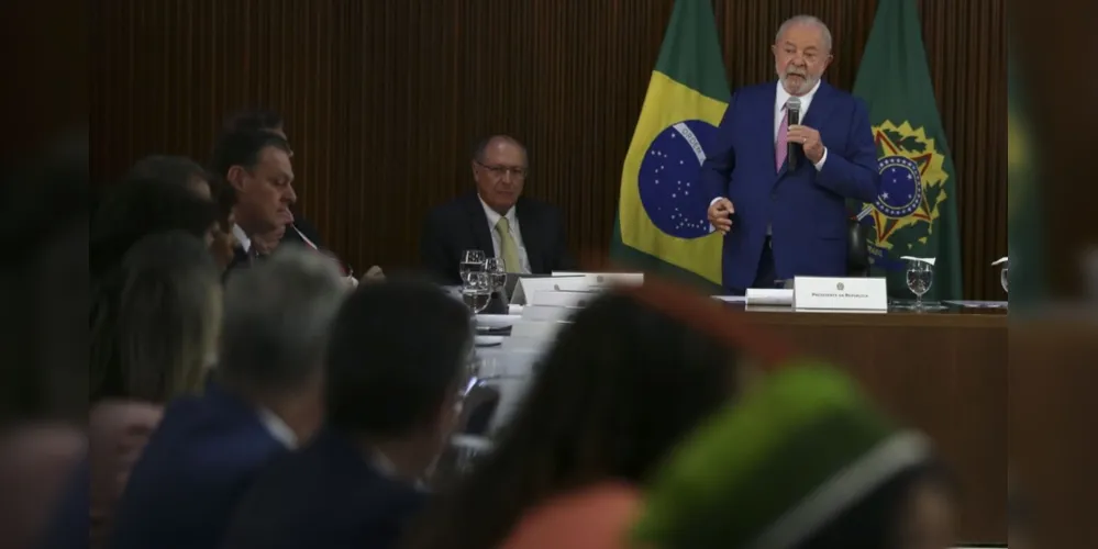 Reunião ministerial foi na manhã desta sexta, em Brasília