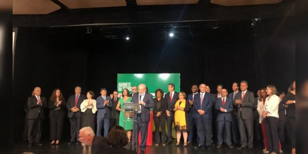 Lula anuncia novos ministros do futuro governo; veja quem são