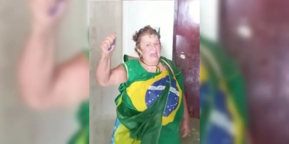 "Vamos para a guerra, vou pegar o Xandão agora!", diz idosa em vídeo viral