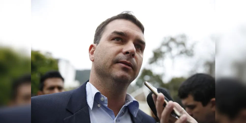 Na ocasião, o senador também foi perguntado sobre a situação do visto de Bolsonaro