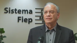 O presidente da Fiep, Carlos Valter Martins Pedro, afirma que os
aportes são fundamentais para o setor, especialmente neste momento