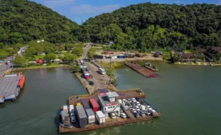 Ferry boat de Guaratuba tem restrição de veículos durante a alta temporada