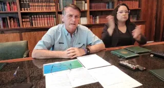 Encerrando seu trabalho no Governo Federal, o atual presidente da República, Jair Messias Bolsonaro (PL), faz agora a prestação de contas à população. Confira a transmissão ao vivo no Portal aRede.