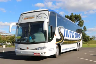 A estreia do ônibus foi feita com uma viagem ao Zoológico de Curitiba e ao Jardim Botânico