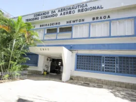 Professores acusados de assédio são demitidos de escola da Aeronáutica