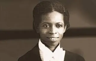 Enedina Alves Marques foi a primeira mulher negra a se formar em engenharia no Brasil