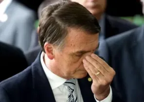 Ao longo de todo o governo, Jair Bolsonaro fez diversos saques em dinheiro vivo no cartão corporativo da Presidência da República
