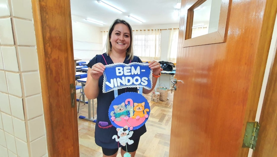 A nova Escola Municipal Professora Cristiane Levandowski, no Jardim Amália, começa a receber os alunos na segunda-feira