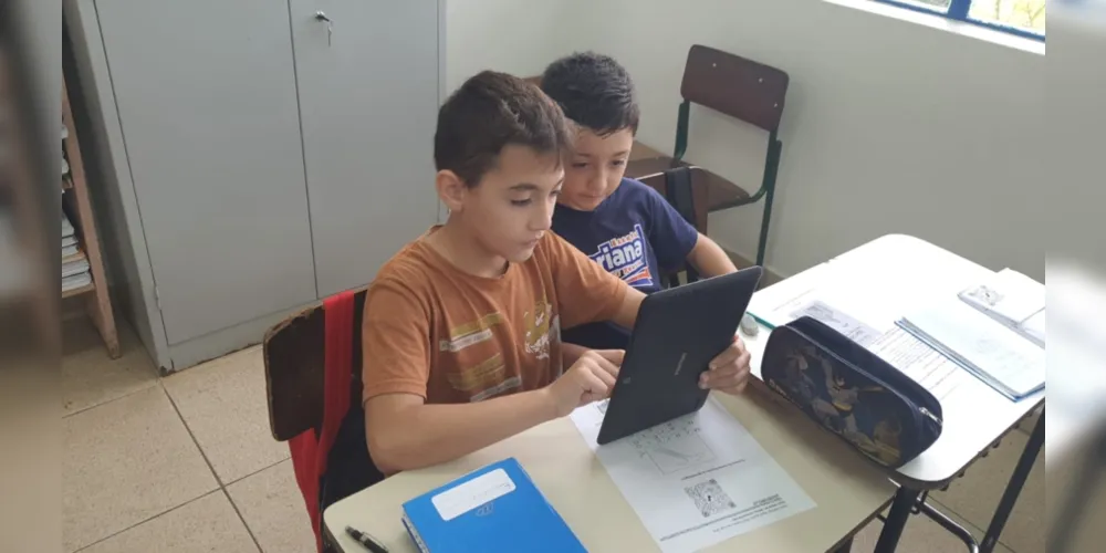 Tecnologia auxiliou de forma efetiva o trabalho, com pesquisa sobre a obra