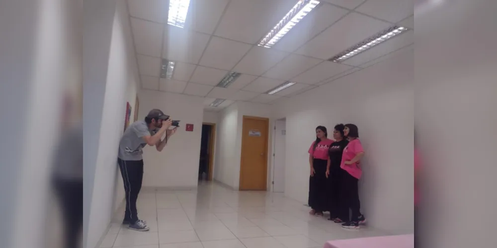 As imagens vão compor um mural que ficará em exposição na unidade