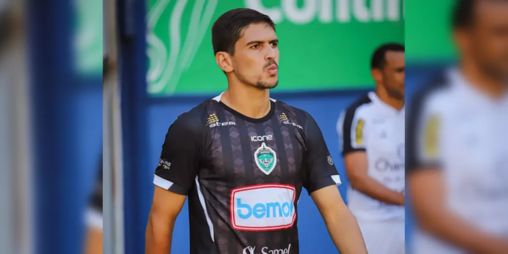 O jogador de 26 anos estava no Patrocinense de Minas Gerais, onde anotou 5 gols em 11 jogos