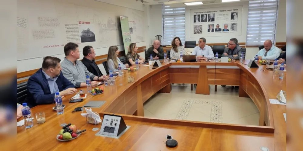 Delegação embarcou para Israel no sábado (25) e a programação de dez dias inclui visitas técnicas e encontros com lideranças