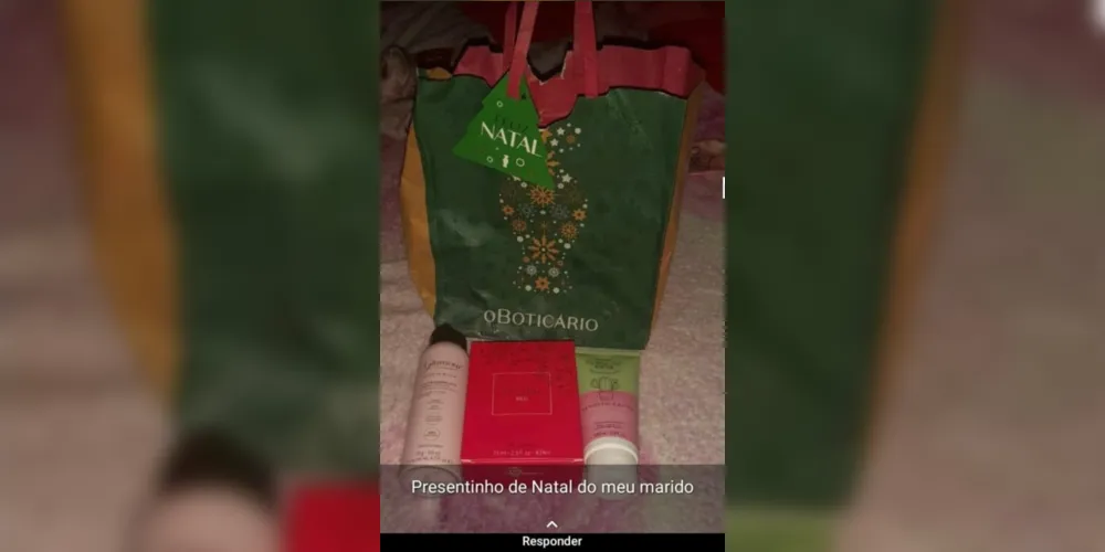 Mulher que recebeu presente furtado posta nas redes sociais e tem os itens reconhecidos