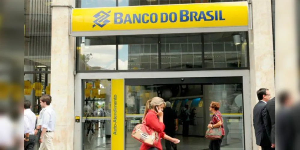 O candidato precisa ter 18 anos (completos até a data de contratação)