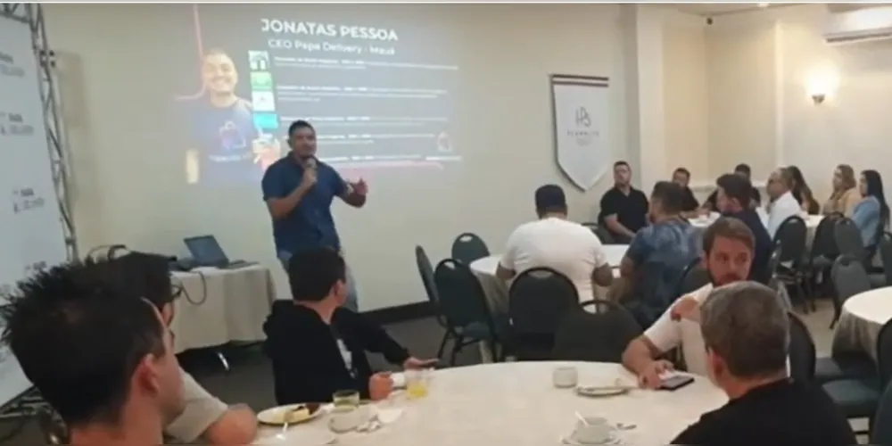 Jonatas Evangelista comenta sobre o 'Papa Delivery" no café de negócios