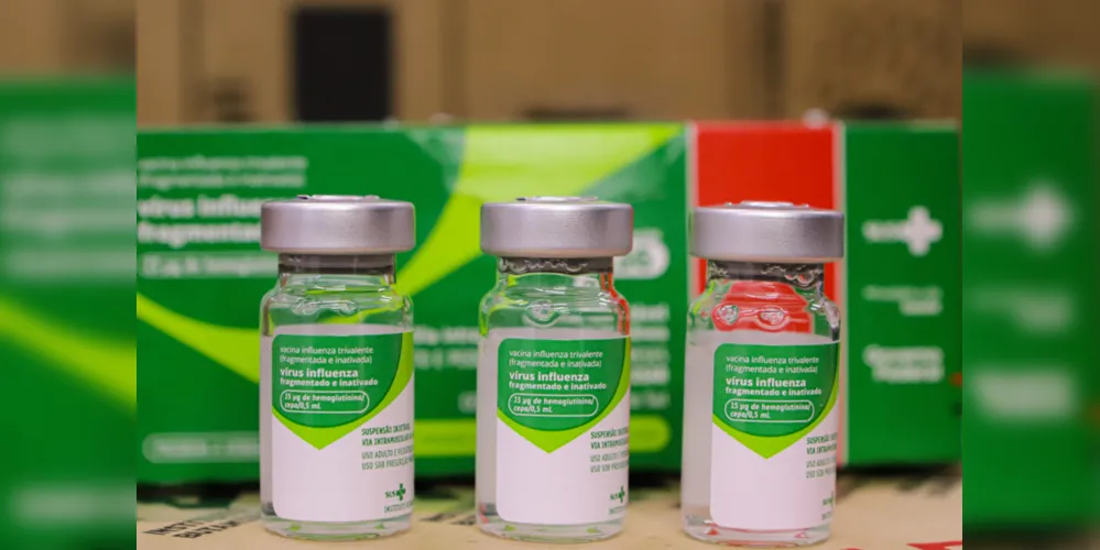 PR recebe as primeiras doses de vacinas para a nova campanha contra a gripe