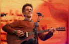 Nando Reis se apresenta em PG na véspera do 'Dia dos Namorados'