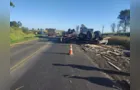 Caminhoneiro fica ferido em acidente na PR-092 em Arapoti