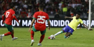 Brasil foi superado pelo Marrocos em amistoso disputado no Estádio Ibn Batouta