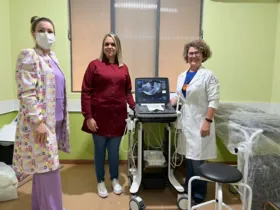 A Prefeitura cedeu espaço no Hospital Municipal Santo Antônio e recebeu equipe de médicos e pacientes na última semana