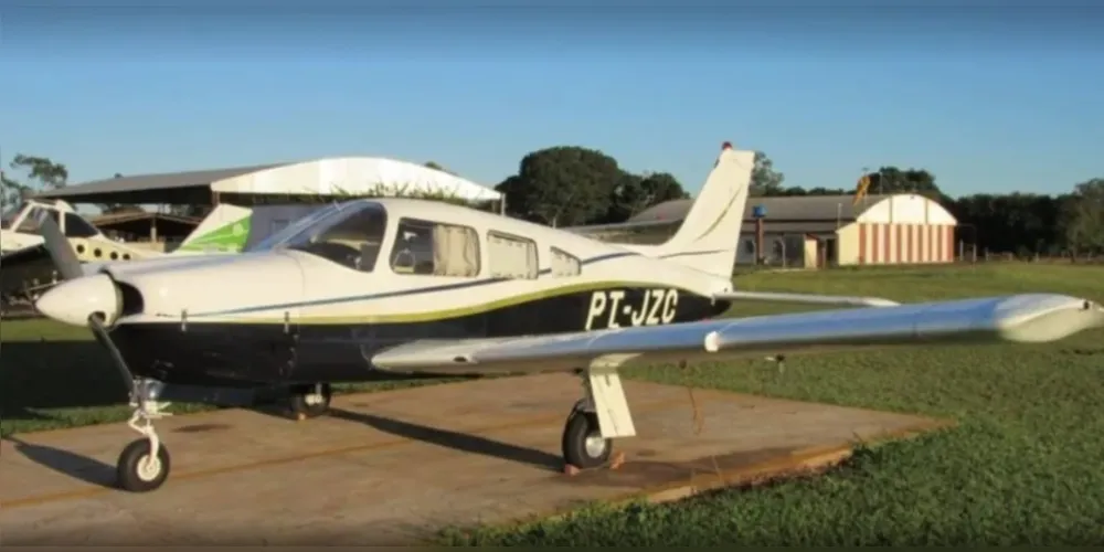 O Governo do Paraná ainda não sabe explicar por que dois servidores estavam na aeronave