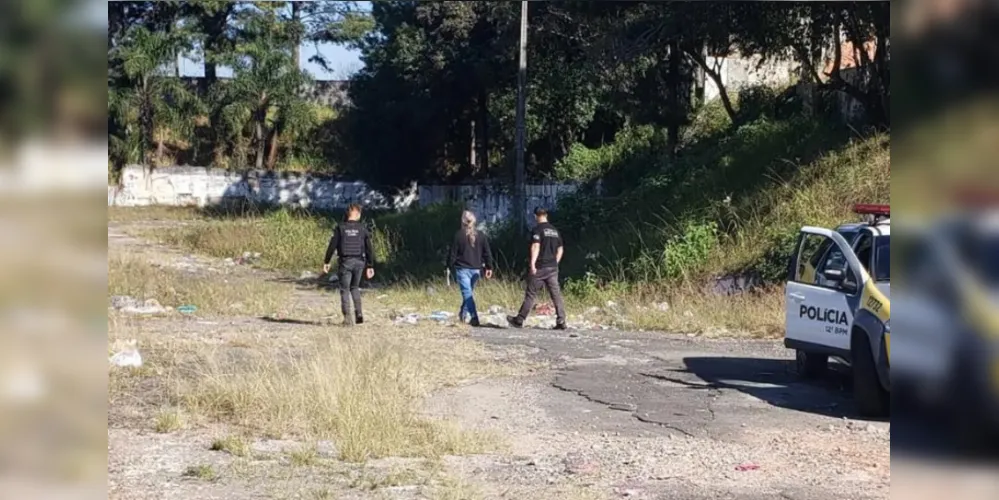Polícia encontra corpo carbonizado em Curitiba