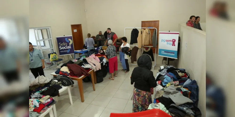 Ao todo, 180 famílias cadastradas na unidade foram beneficiadas com a doação de peças de inverno