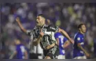 Hulk marca de falta e Atlético-MG vence clássico com Cruzeiro