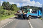 Resgate de caminhão ‘fecha’ a PR-151 por mais de uma hora