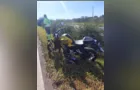 Motociclista fica ferido após queda na PR-151 em Carambeí