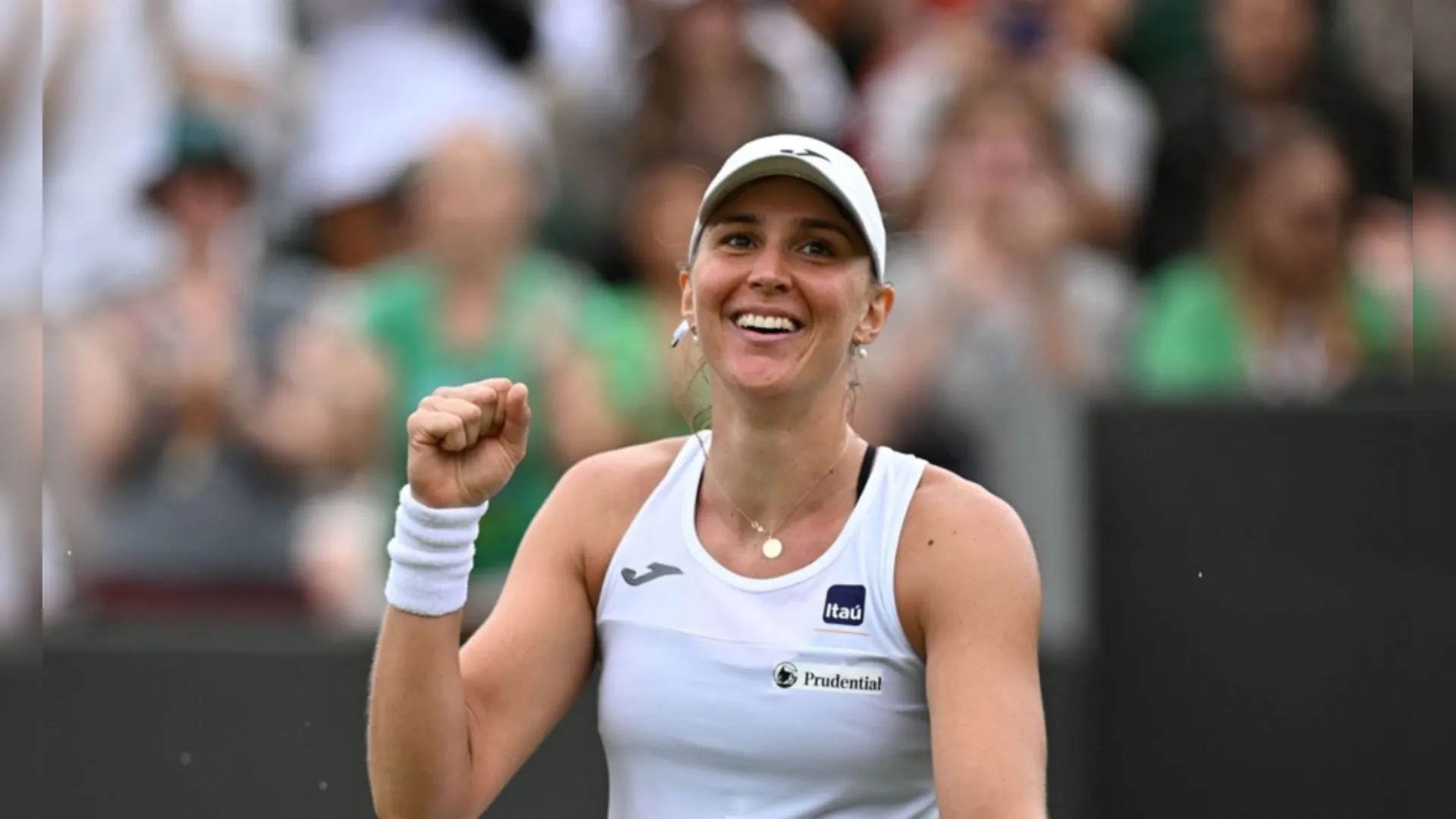 Bia Haddad vence espanhola, vai às quartas de final de Roland Garros e  quebra marca de 55 anos